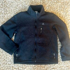 Nike zip up jacket - like new